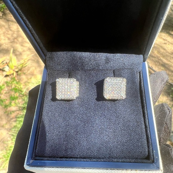 New Moissanite Screw Back Earrings 1.08CT, 18K White Gold Plated Sterling Silver - Picture 15 of 17